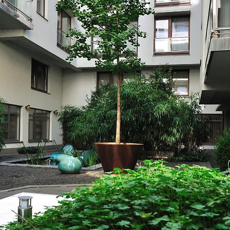 Urban Oasis With Free Parking Apartment บูดาเปสต์ ภายนอก รูปภาพ