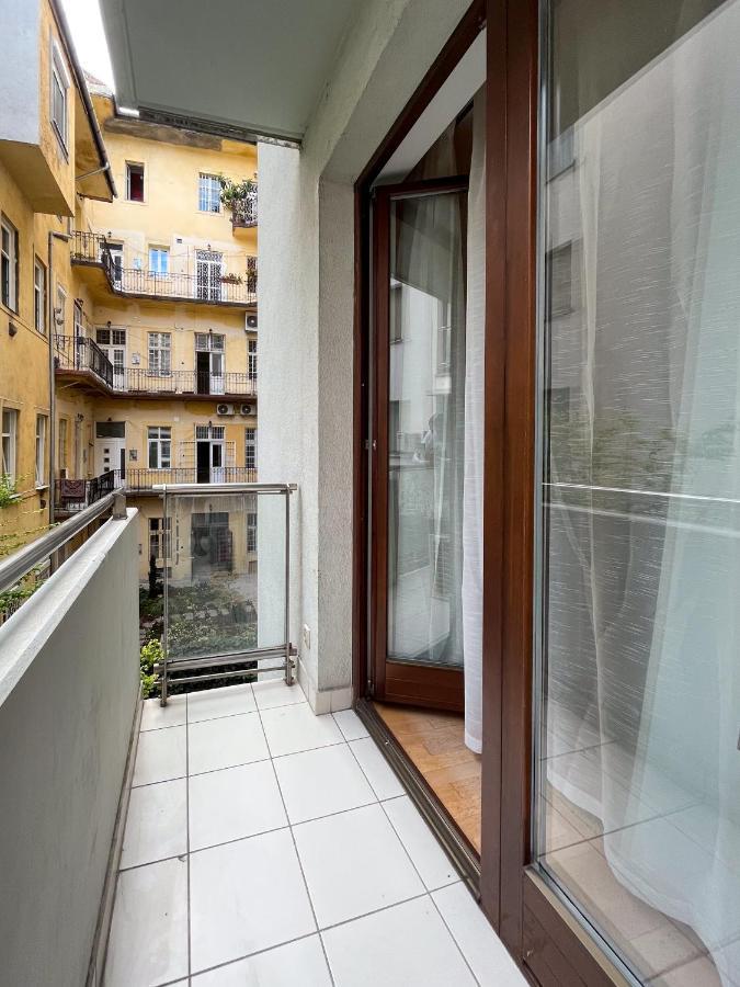 Urban Oasis With Free Parking Apartment บูดาเปสต์ ภายนอก รูปภาพ