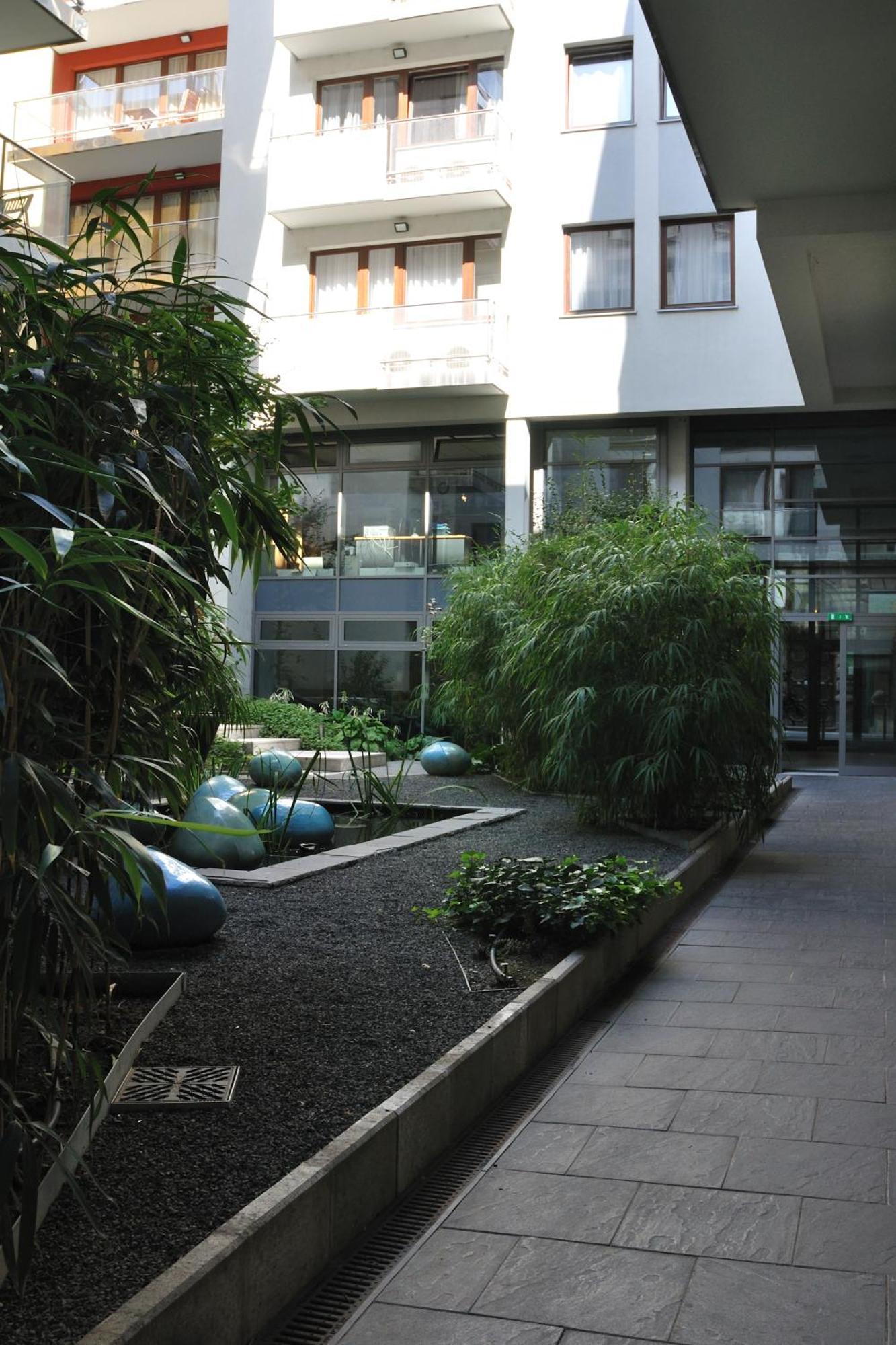 Urban Oasis With Free Parking Apartment บูดาเปสต์ ภายนอก รูปภาพ